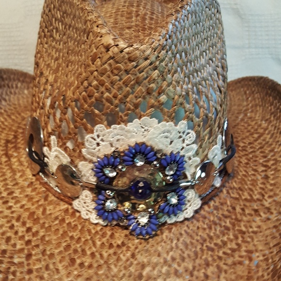 Hat - Picture 2 of 6